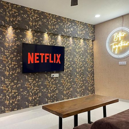 Osi Apartments Bandra West 뭄바이 외부 사진
