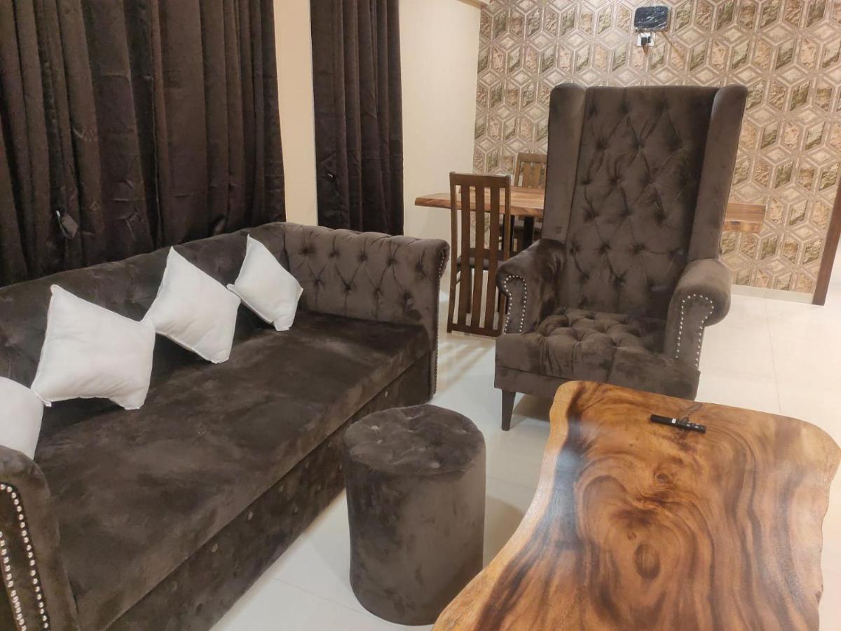 Osi Apartments Bandra West 뭄바이 외부 사진