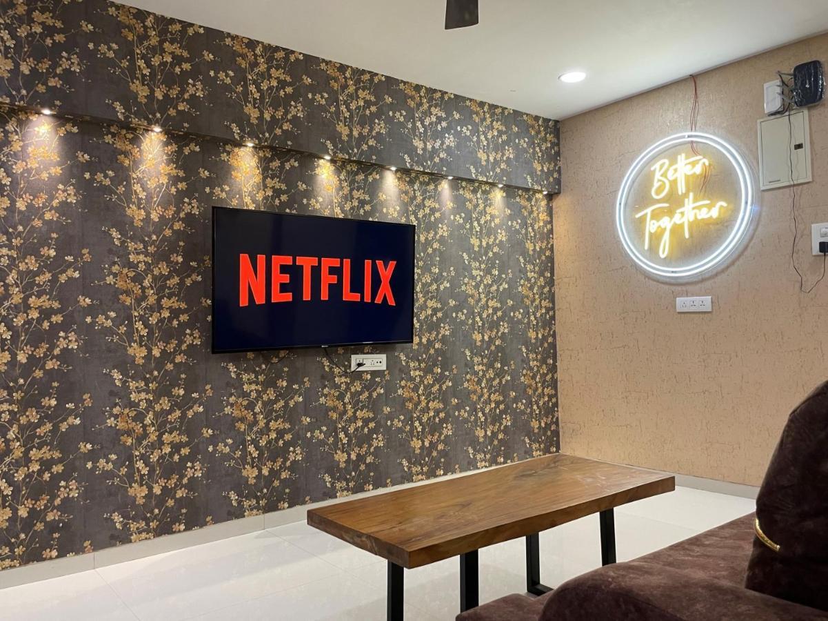 Osi Apartments Bandra West 뭄바이 외부 사진