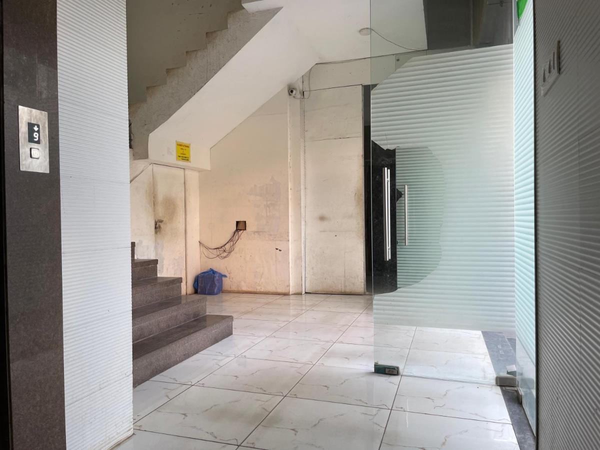 Osi Apartments Bandra West 뭄바이 외부 사진